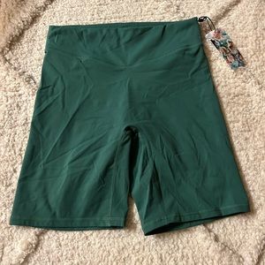 Emerald Green Balance Biker Shorts